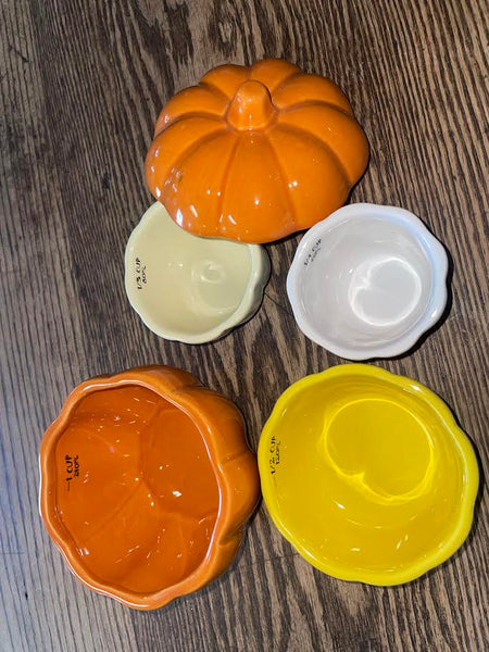 Fall Measuring Cup Set -Pumpkin