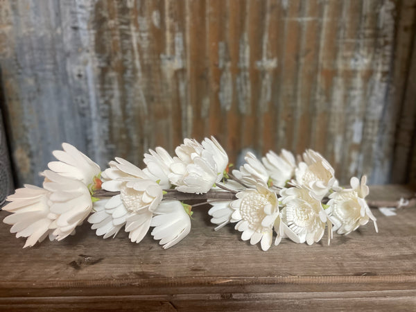 Botanica Small White Flowers