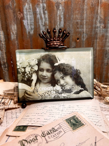 4x6" Metal & Glass Frame With Crown