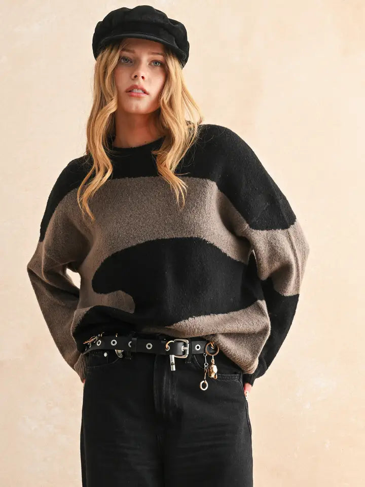 Abstract Pattern Sweater Top