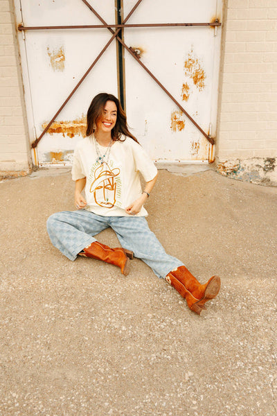SUNDAZED & WESTERN RAISED GRAPHIC TEE