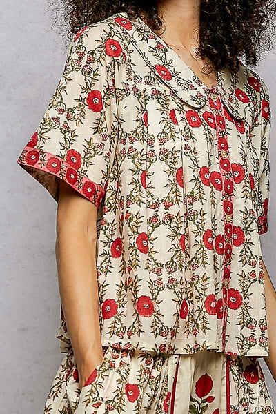 Floral Pattern V-Neck Short Sleeve Roomy Fit Top