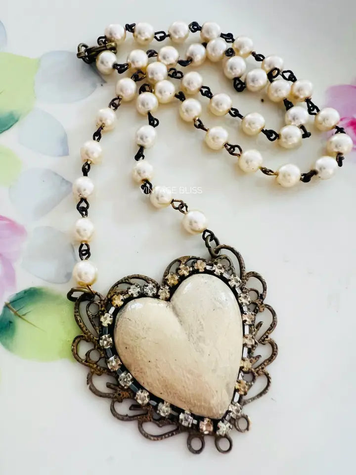 Whitewash Neutral Clay Heart Filigree Necklace