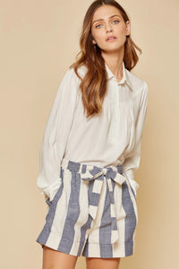 Andree by Unit Striped Elastic Shorts