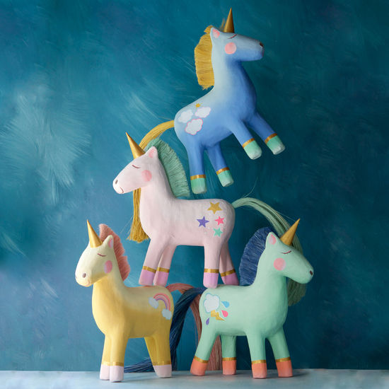 Tabletop Unicorn Friends! FOUR Colors!